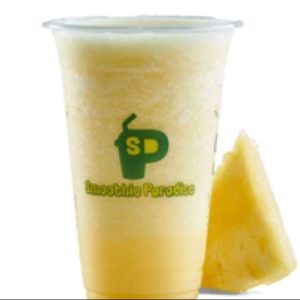 Fresh pineapple juice